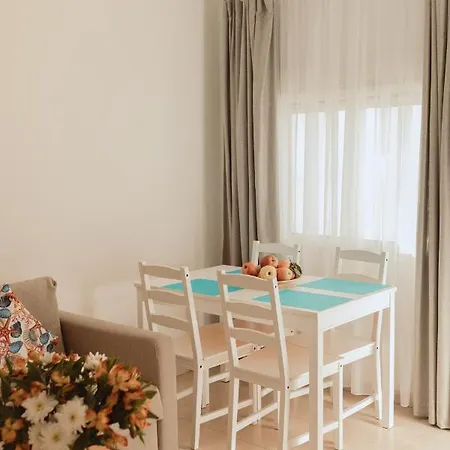 La Casa De Familia Feliz Apartment